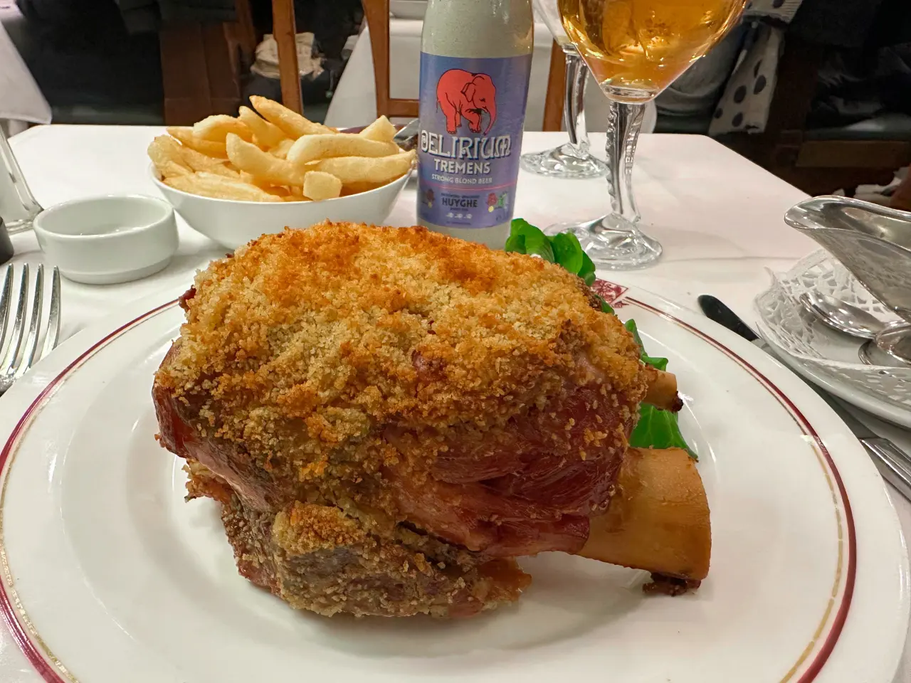 Photo of knuckle of pig at Aux Armes de Bruxelles in Brussels