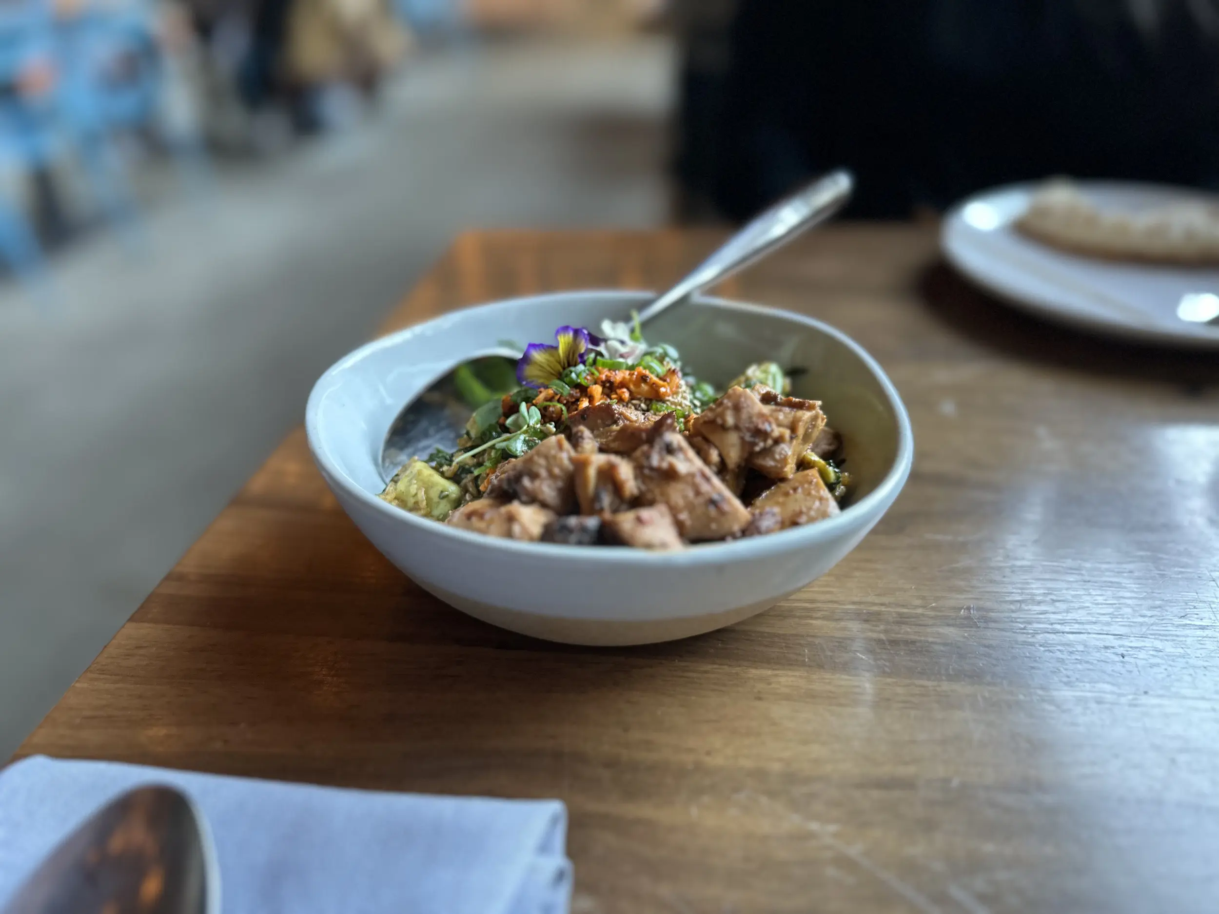 Photo of avocado crunchy rice with chicken shawarma